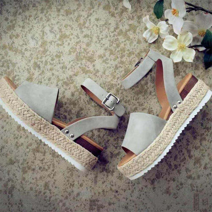 Leopard Print Flat Sandals with Ankle Strap Detail for Women