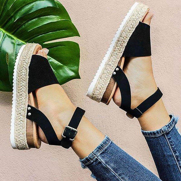 Leopard Print Flat Sandals with Ankle Strap Detail for Women