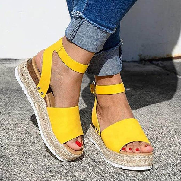 Leopard Print Flat Sandals with Ankle Strap Detail for Women