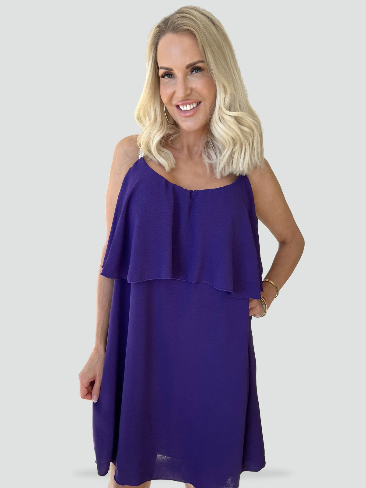 Midi Dress with Straps and Sleeveless Cut for Women